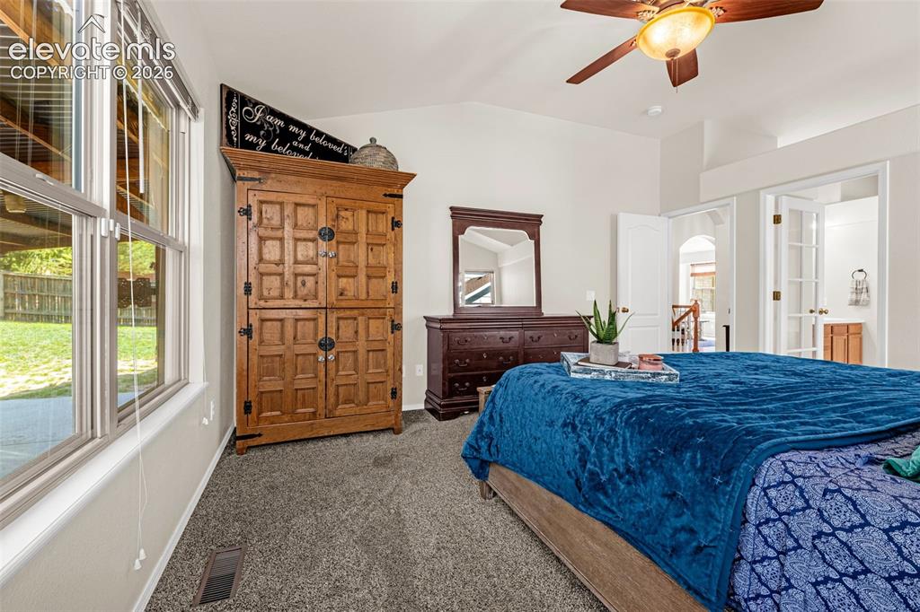 Image 9 of 47: Bedroom