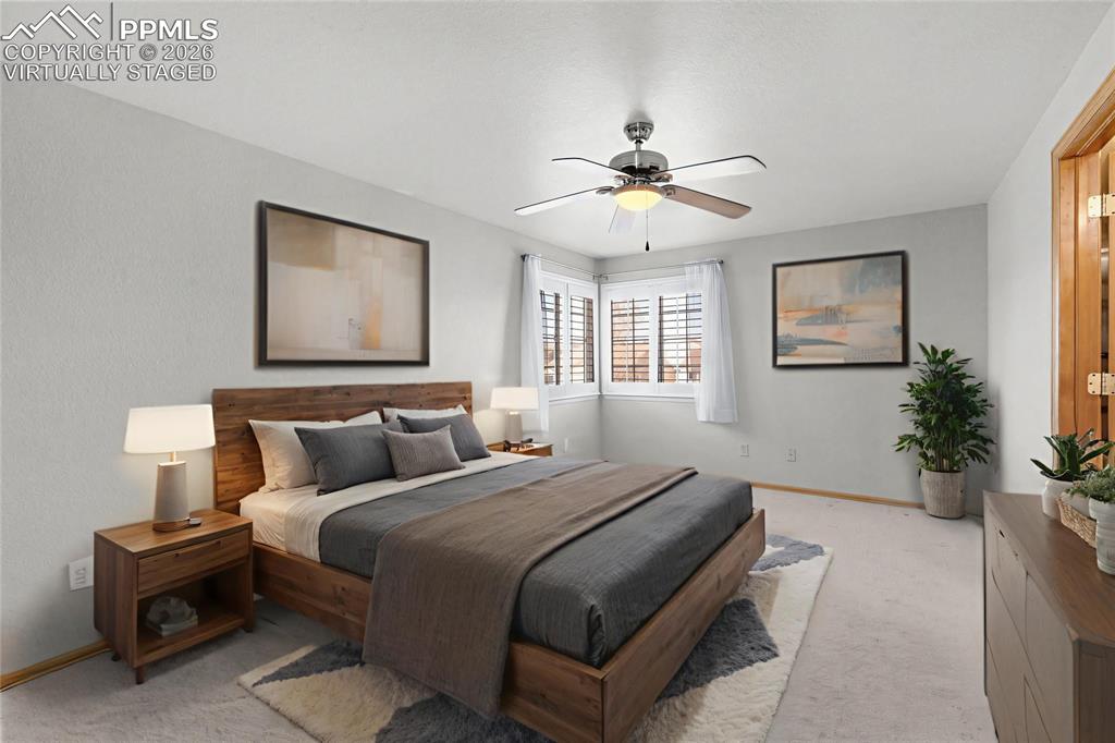 Image 16 of 50: Virtually Staged