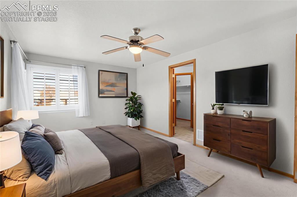 Image 17 of 50: Virtually Staged