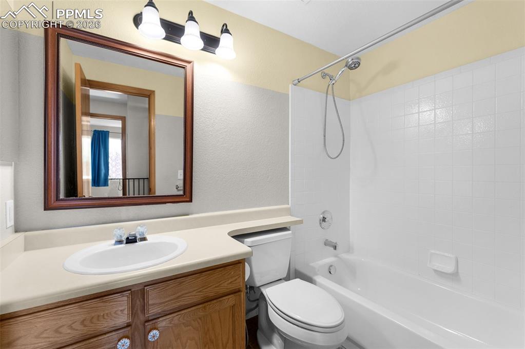 Image 27 of 50: Full Bath On Upper Level