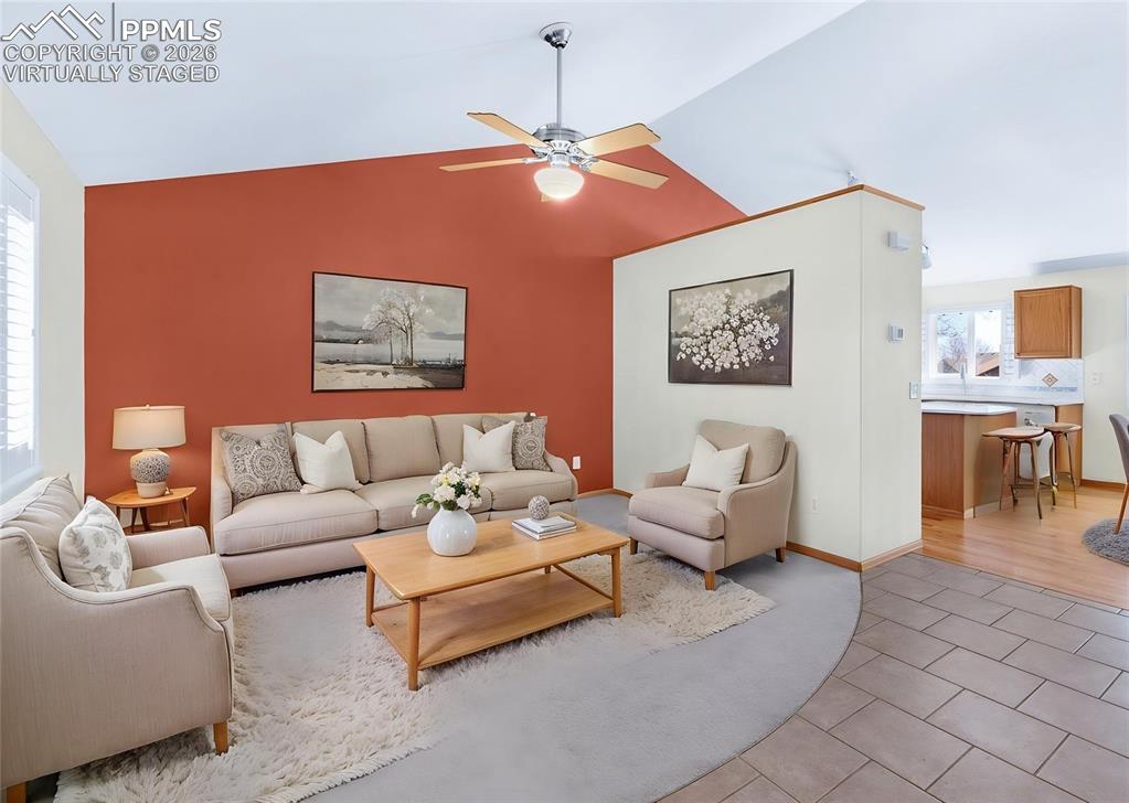 Image 31 of 50: Virtually Staged