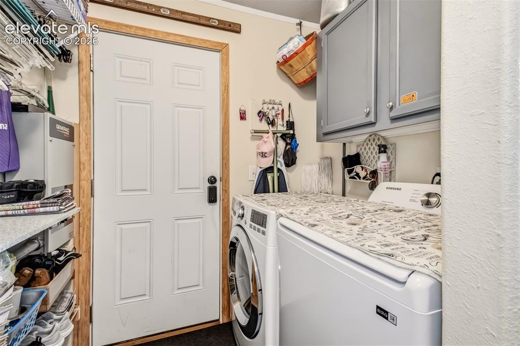 Image 11 of 43: Laundry