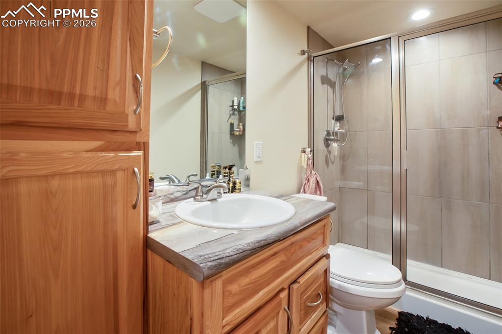 Image 19 of 29: Master Bathroom