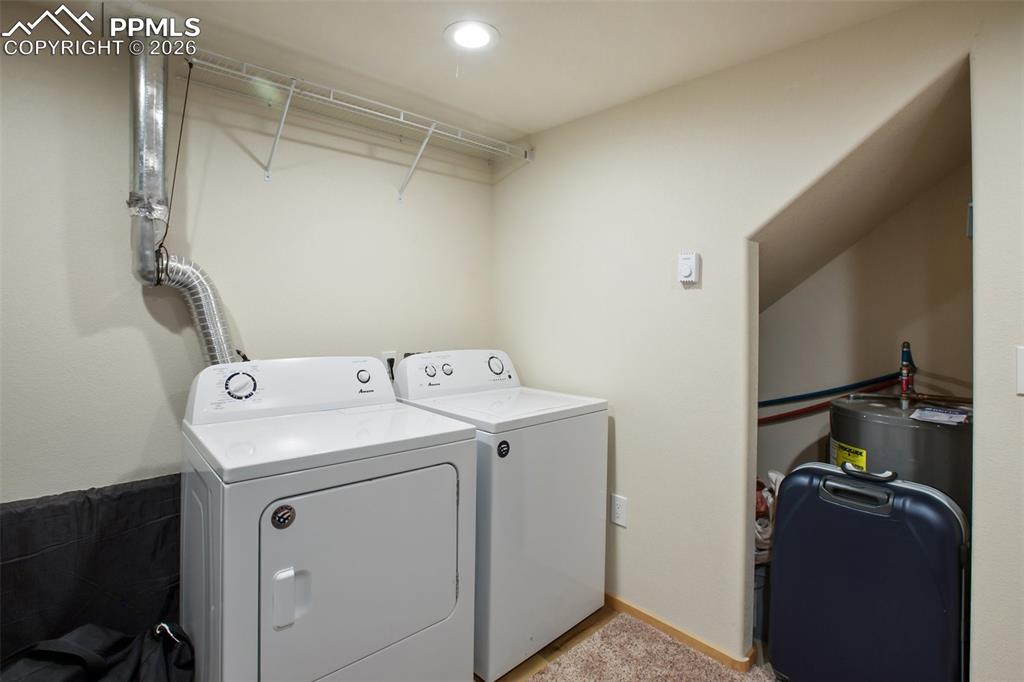 Image 21 of 29: Laundry