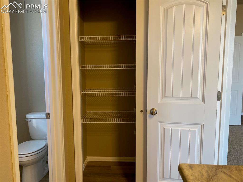 Image 10 of 14: Closet