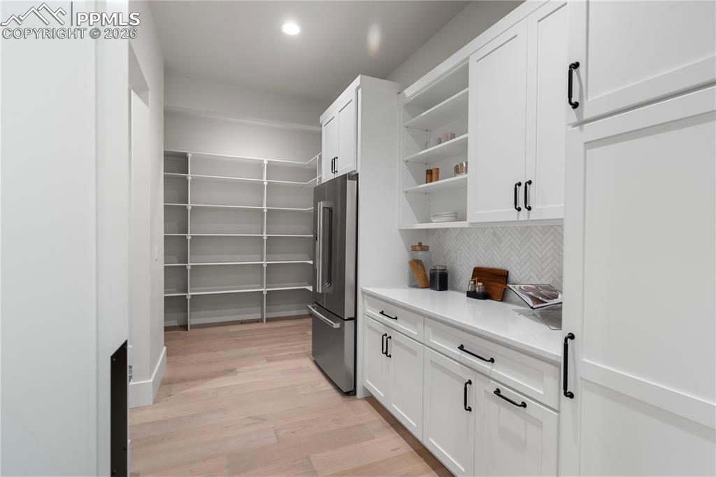 Image 16 of 48: Pantry