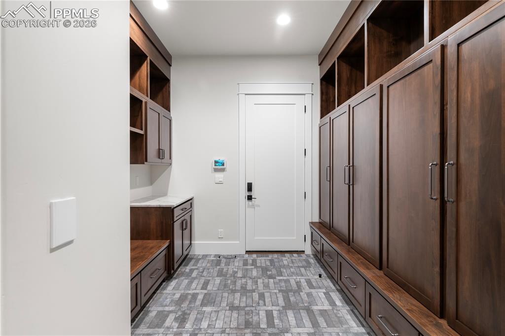 Image 25 of 48: Mud Room