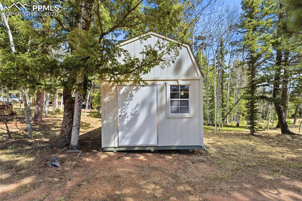 Image 31 of 50: Out Buildings