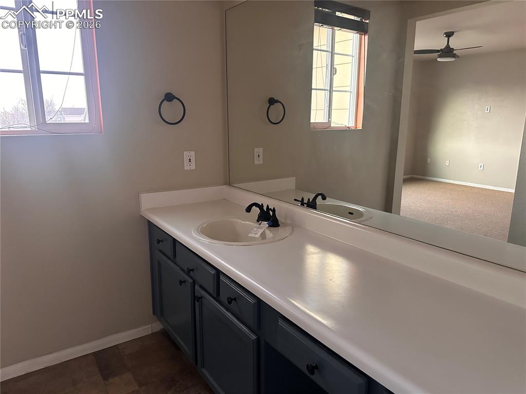 Image 26 of 33: Master Bathroom