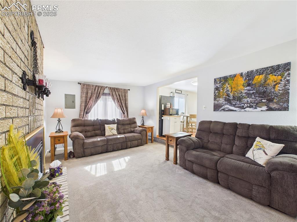 Image 14 of 28: Living Room