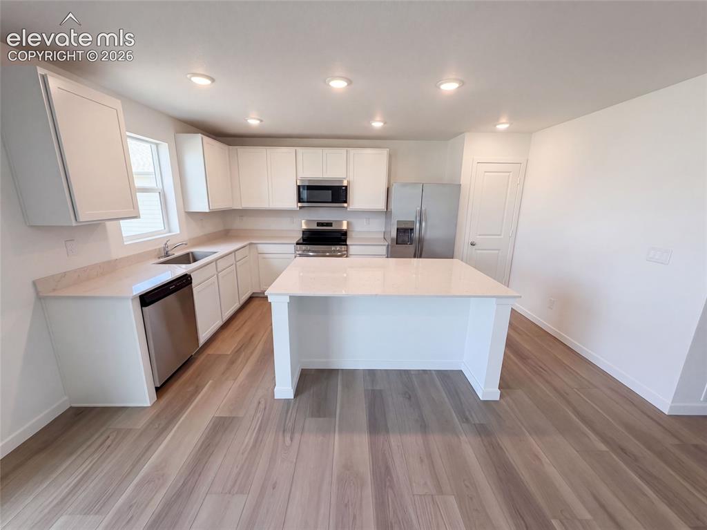 Image 2 of 20: Kitchen