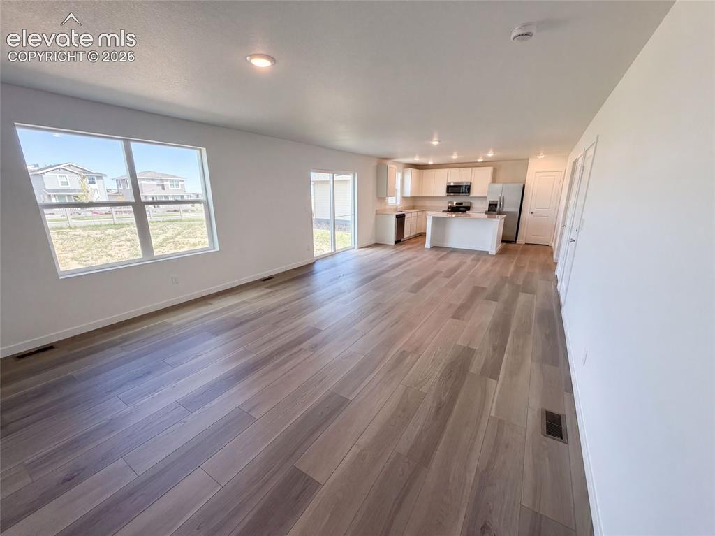 Image 8 of 20: Living Room