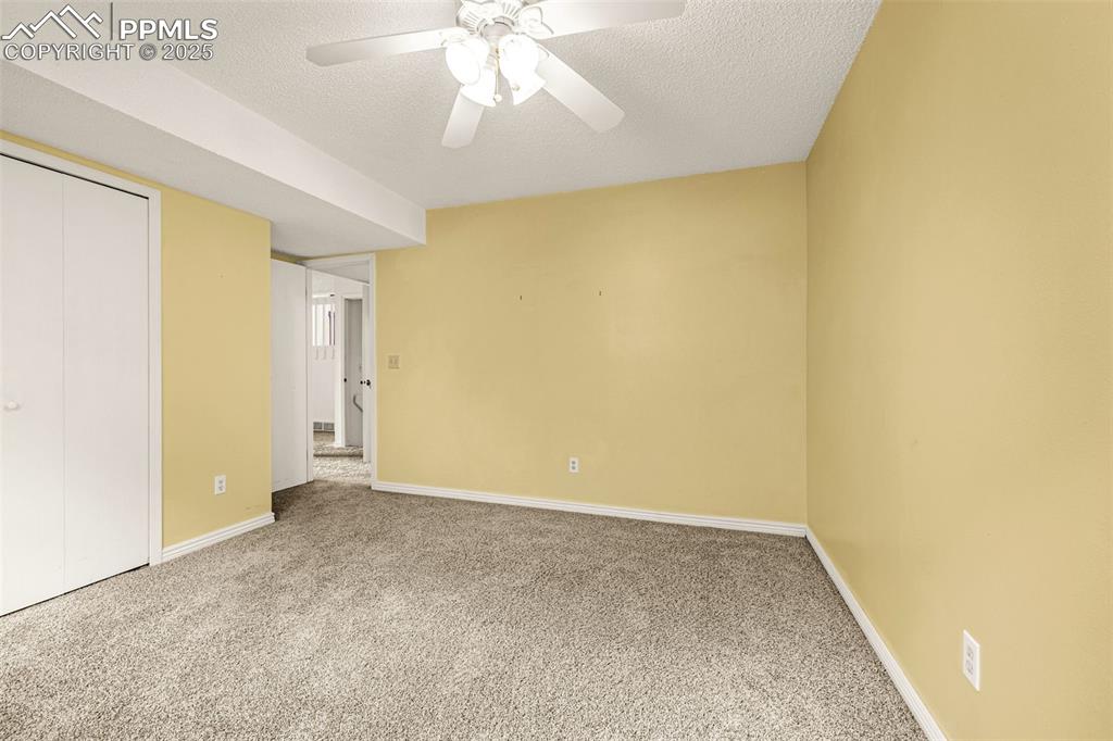 Image 28 of 47: Bedroom