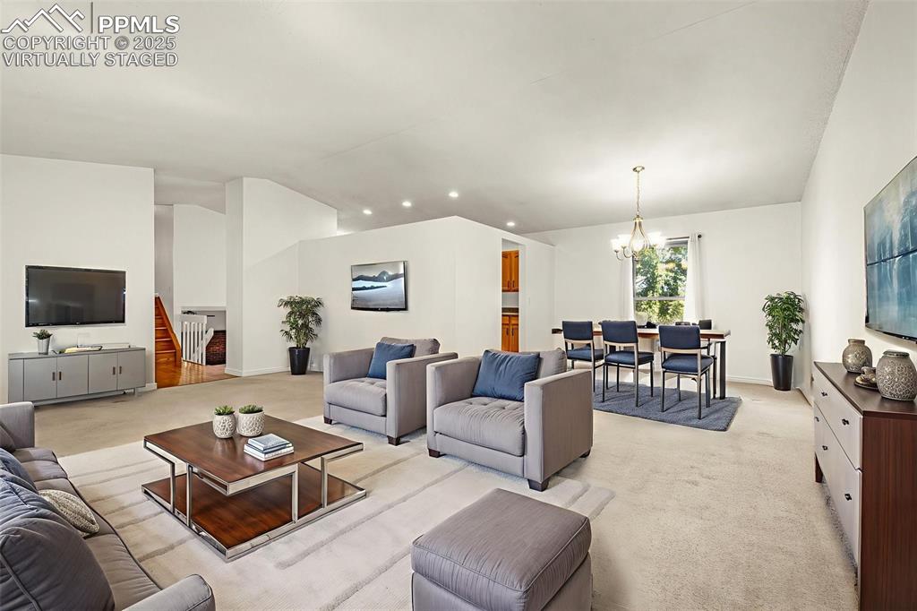 Image 4 of 47: Virtually Staged