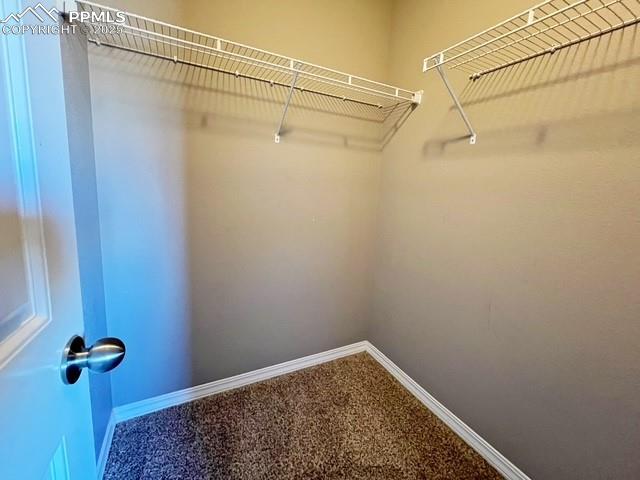 Image 26 of 31: Walk-In Closets