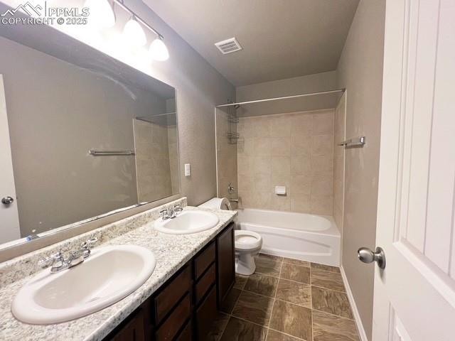 Image 27 of 31: 5pc bathroom