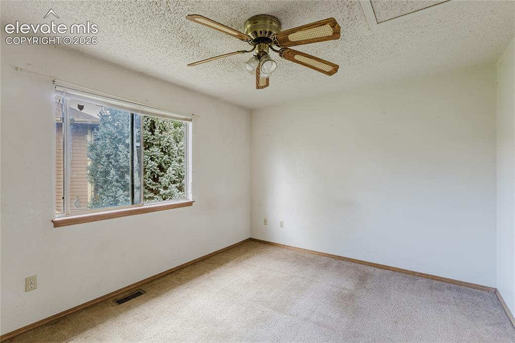 Image 17 of 32: Master Bedroom