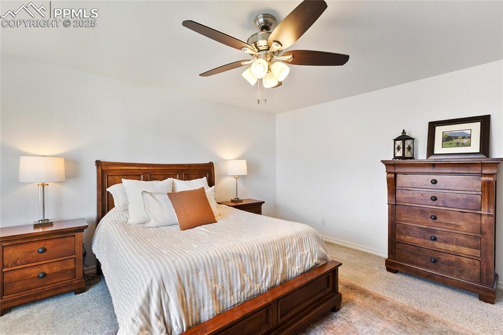 Image 29 of 48: Bedroom