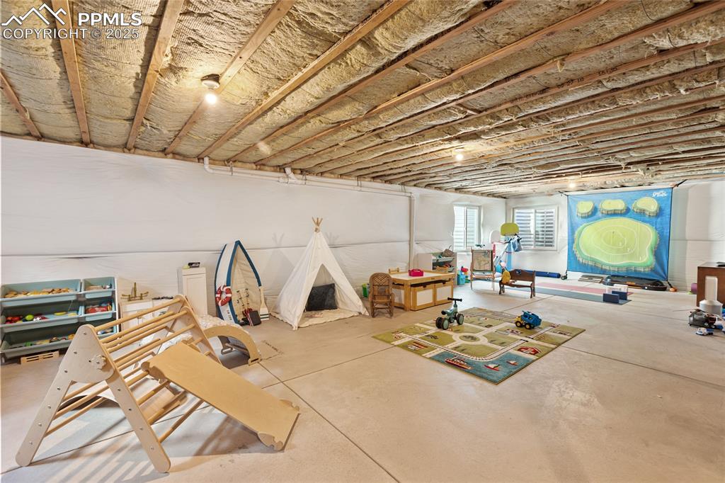 Image 37 of 48: Basement