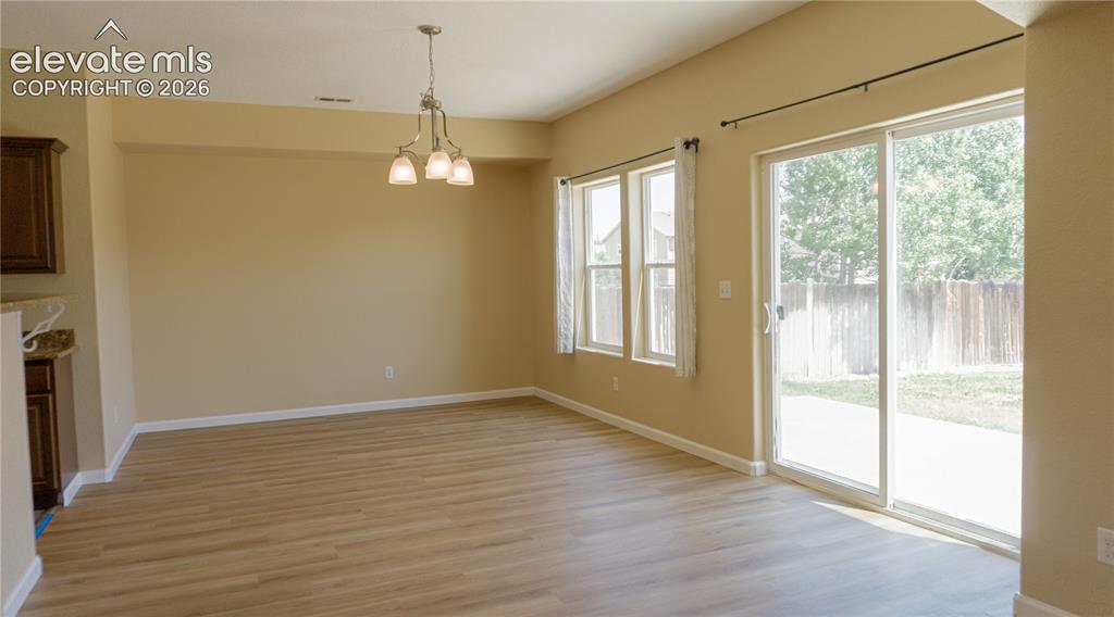 Image 4 of 32: Large dining for large gatherings