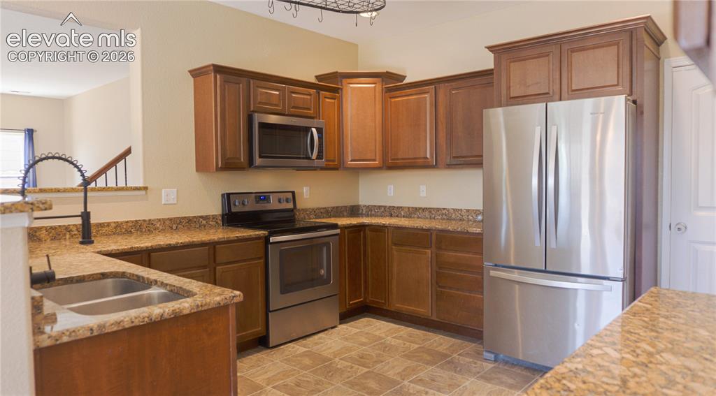 Image 5 of 32: Has a HUGE pantry closet