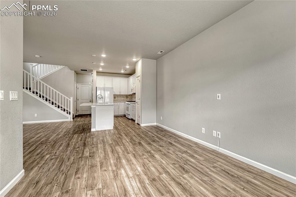 Image 11 of 40: Living Room