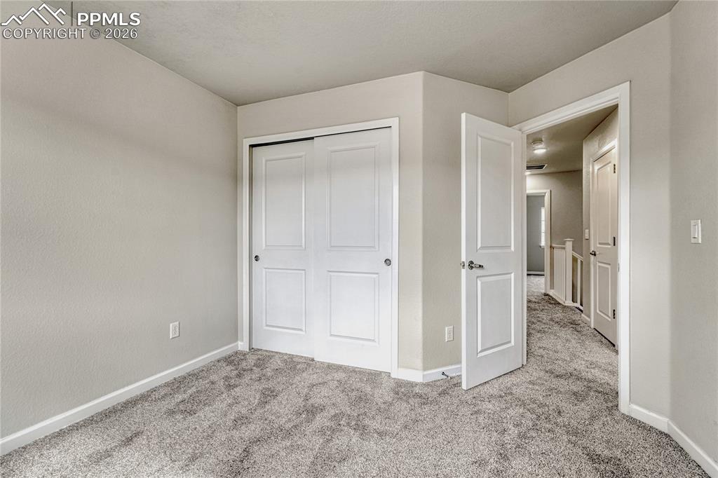 Image 31 of 40: Bedroom