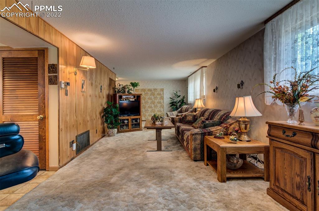 Listing 7915765, Image 11 of 46