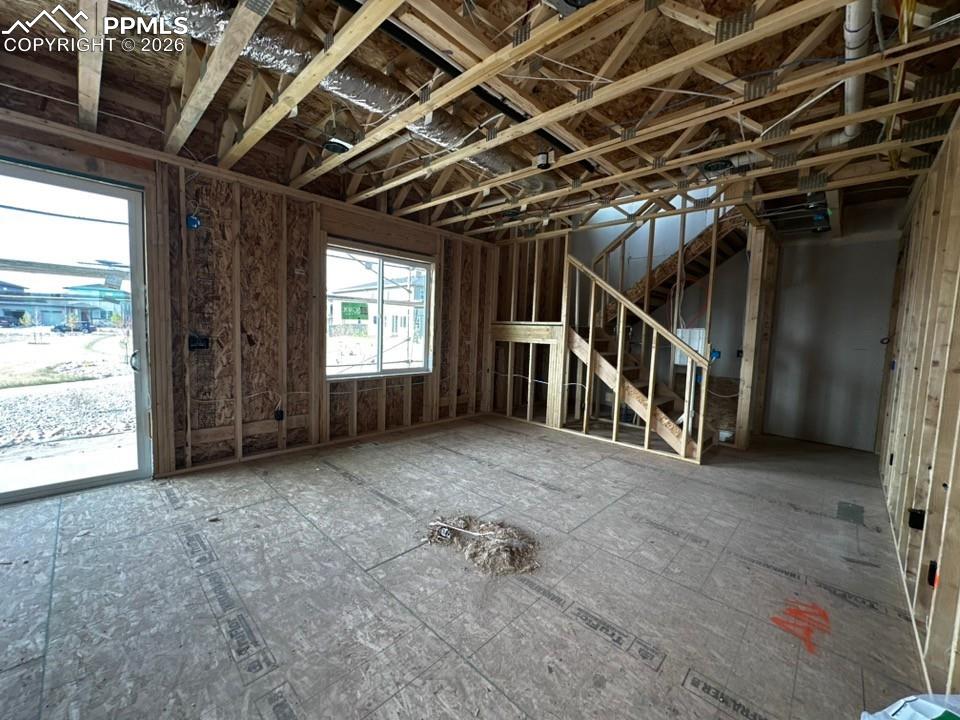 Image 14 of 27: Living Room