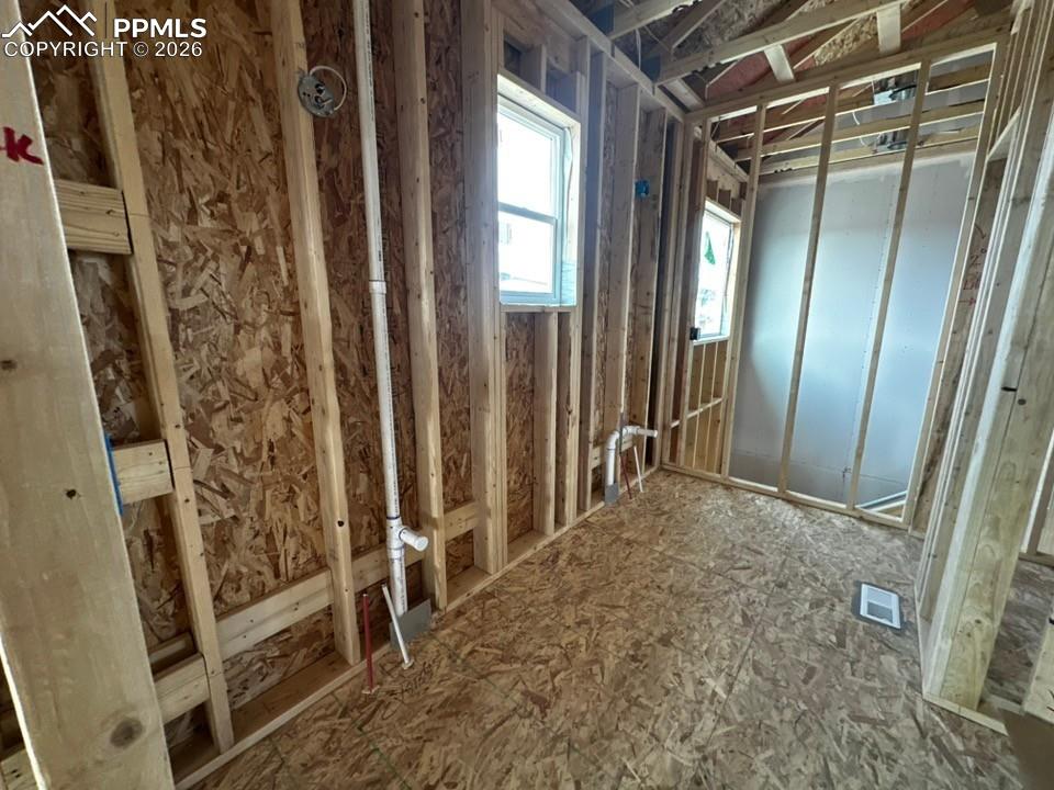 Image 21 of 27: Master Bathroom