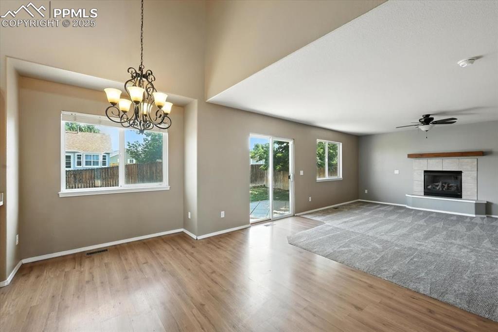 Image 13 of 46: Living Room