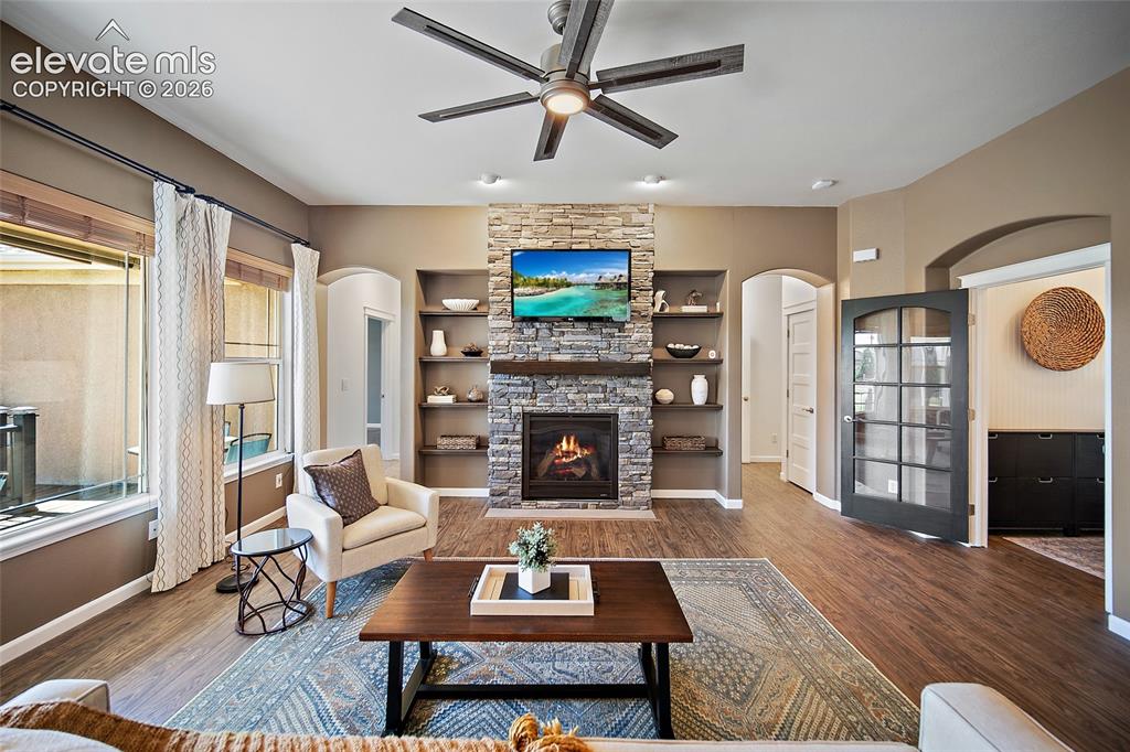 Image 10 of 50: Custom fireplace and shelves - custom lightings