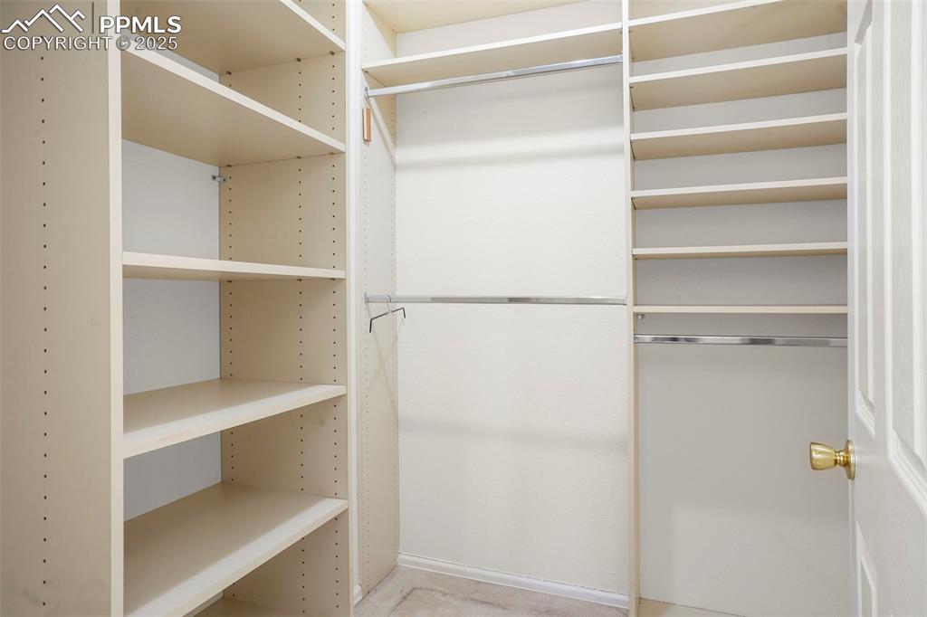 Image 16 of 22: Closet