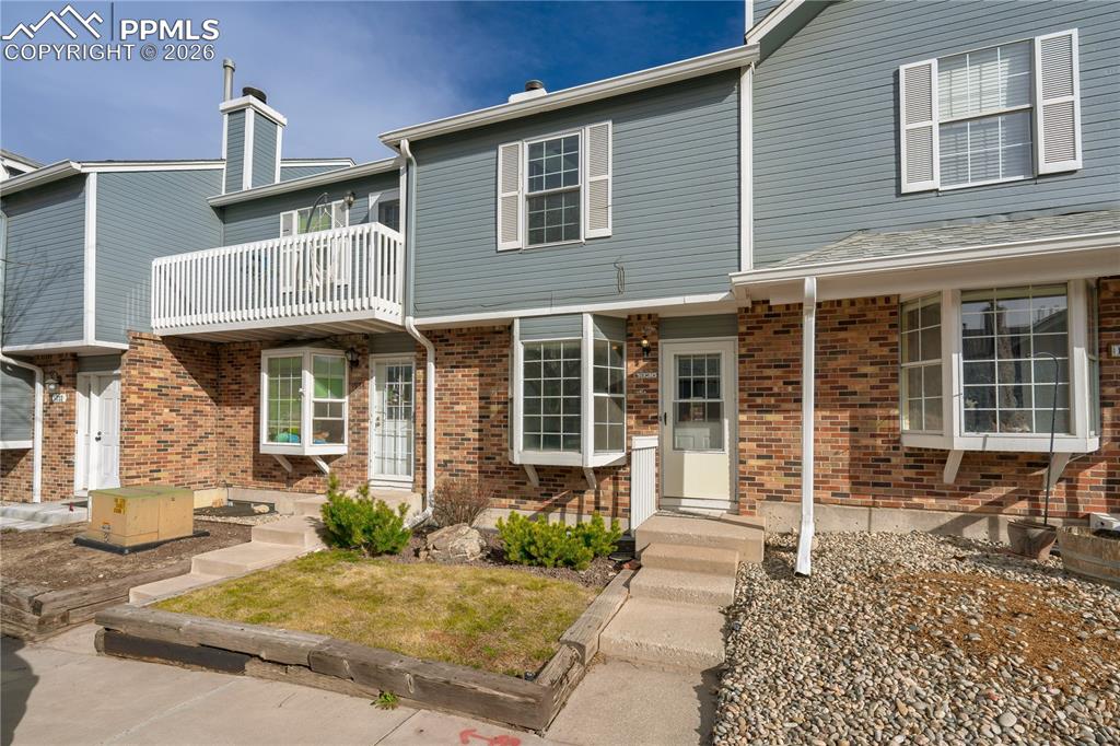 Image 2 of 30: Front of Structure