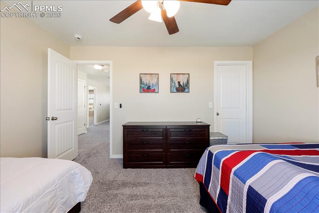 Image 30 of 35: Bedroom