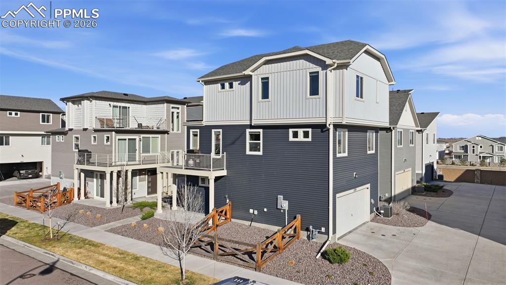 Image 2 of 21: Other