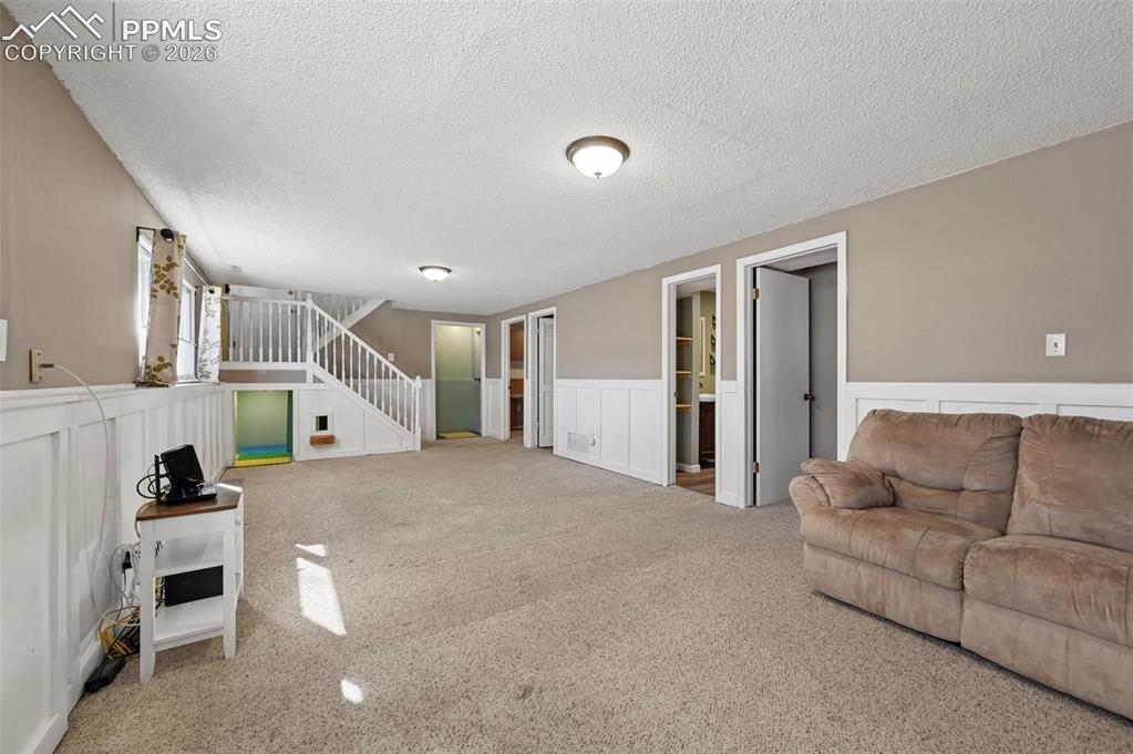 Image 21 of 41: Large Lower Level Family Room