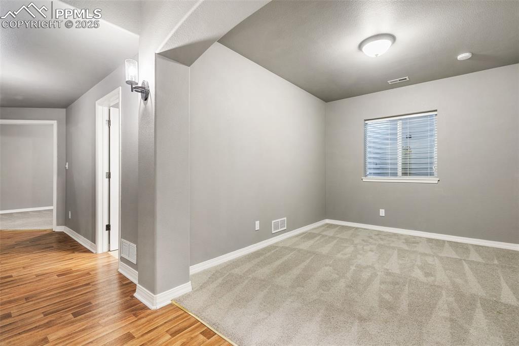 Image 36 of 46: Bonus Room