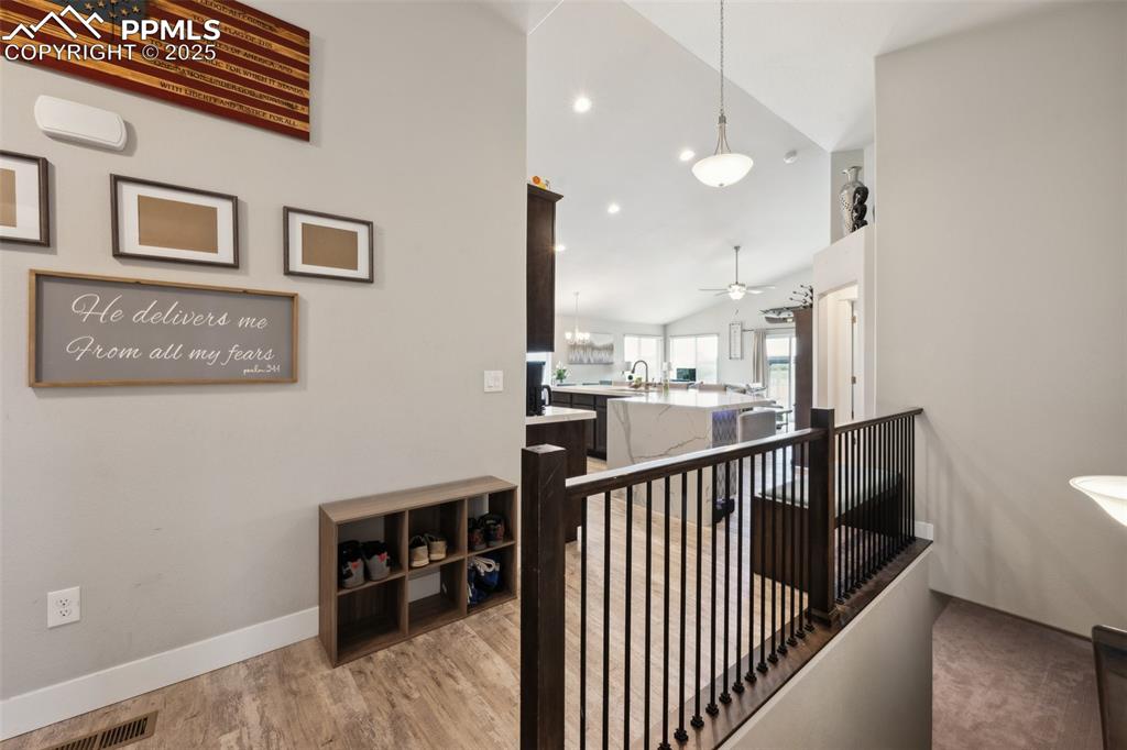 Image 12 of 43: Entry