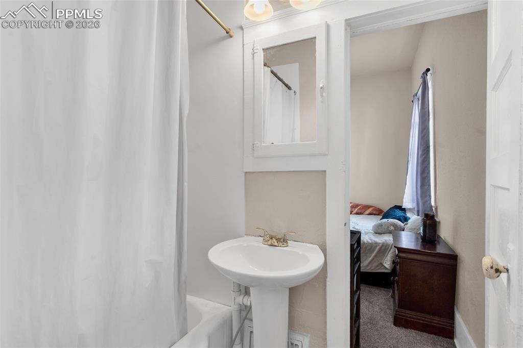 Image 14 of 24: No Description Available