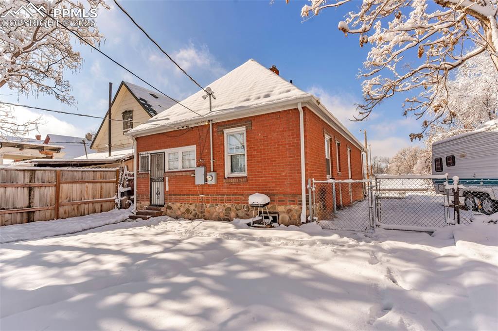 Image 20 of 24: No Description Available