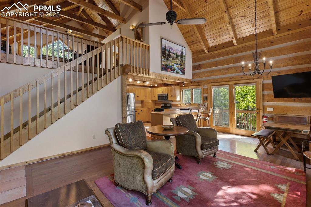 Image 11 of 46: Living Room