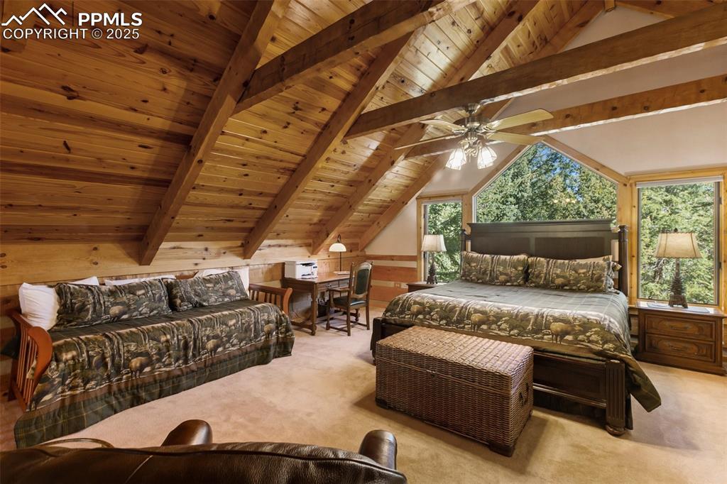 Image 18 of 46: Master Bedroom