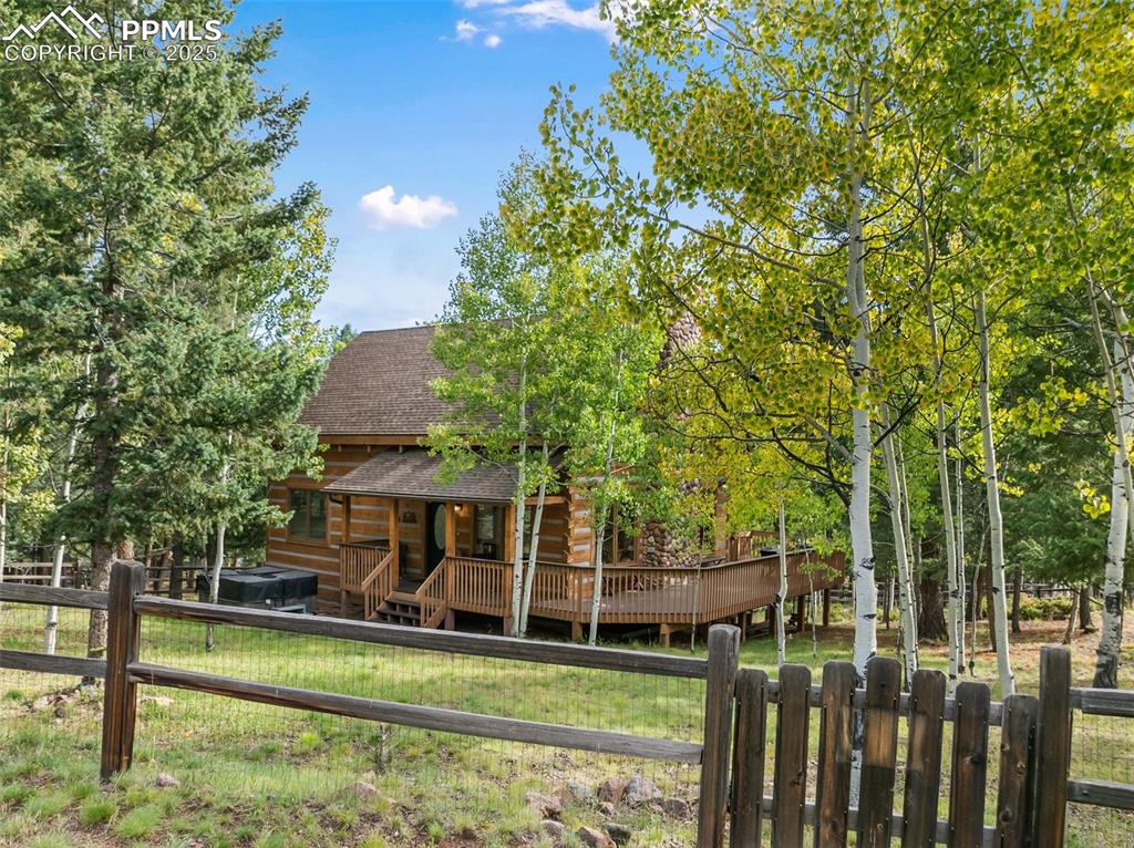 Image 3 of 46: Back of Structure