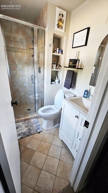 Image 12 of 26: Master bathroom continued