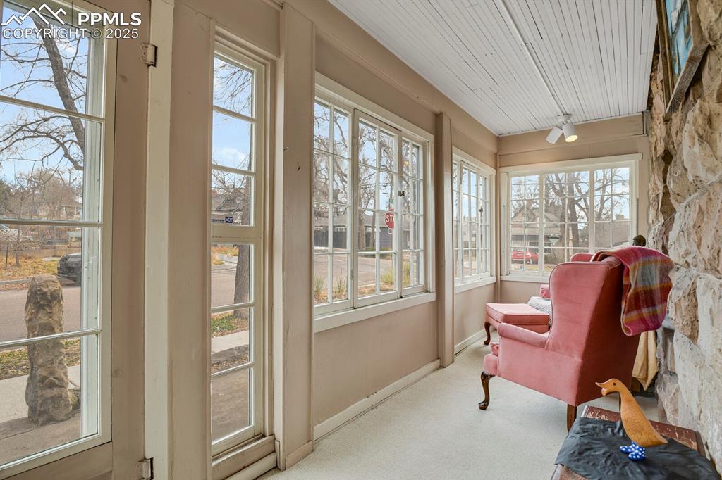 Image 13 of 34: Sun Room