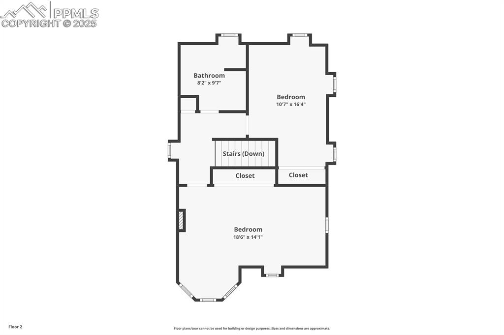 Image 33 of 34: Upper