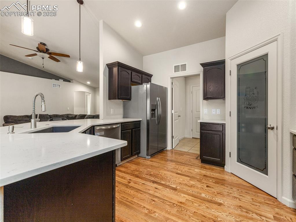 Image 11 of 44: Kitchen