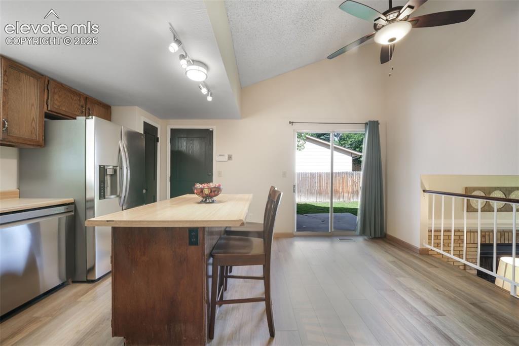 Image 11 of 50: Living Room