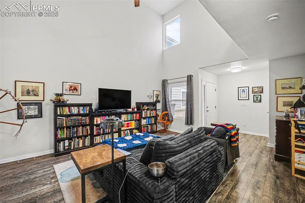 Image 4 of 38: Living Room